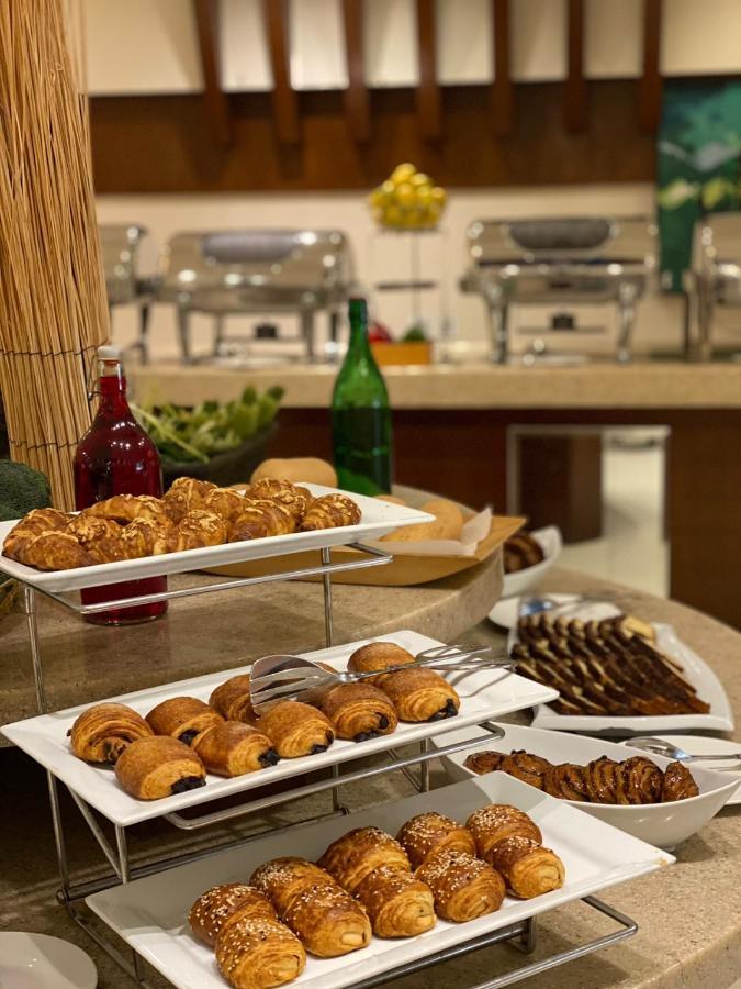 Continent Sumou Hotel Al Khobar Exteriör bild