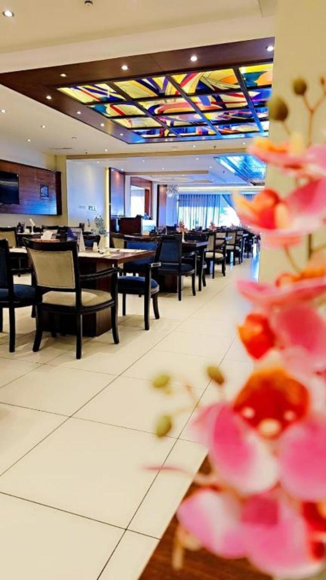 Continent Sumou Hotel Al Khobar Exteriör bild